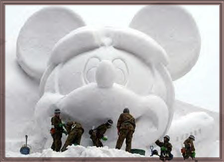 mickey-ice-sculpture