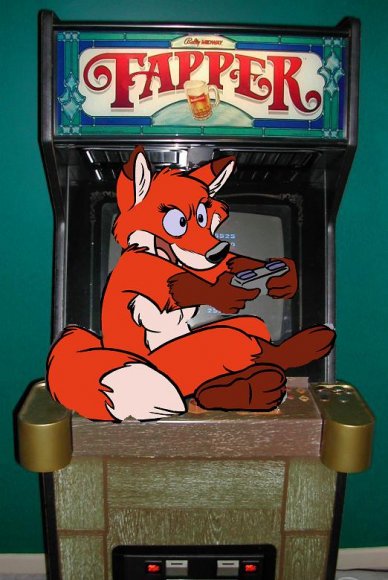 Anonymous-tapper_front2