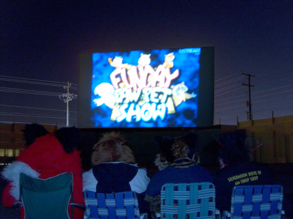 Anonymous-Pawpets_at_the_Movies