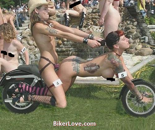 Anonymous-Lesbian_bikers
