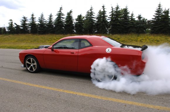 javafrog-dodge_challenger_srt10_concept7