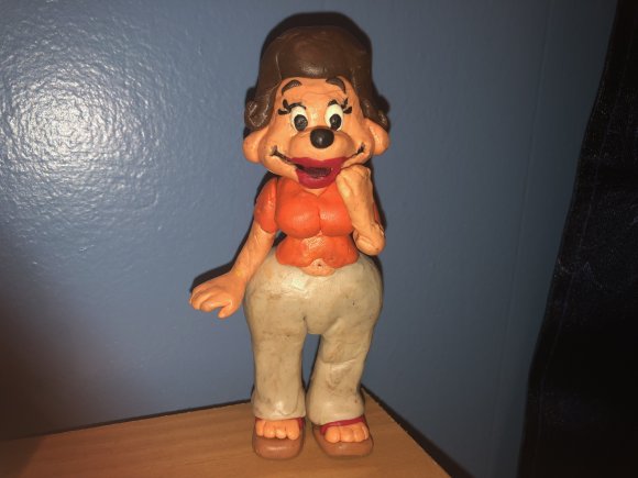 Showbiz Chuck - 3DD0E799-30C1-4A90-9265-732DD13A93FF